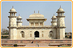Itmad-Ud-Daulah, Agra